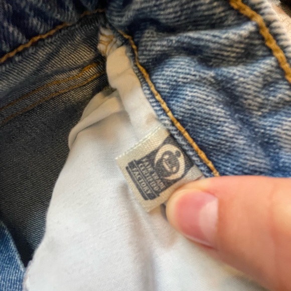 High Rise Jeans - Picture 4 of 4